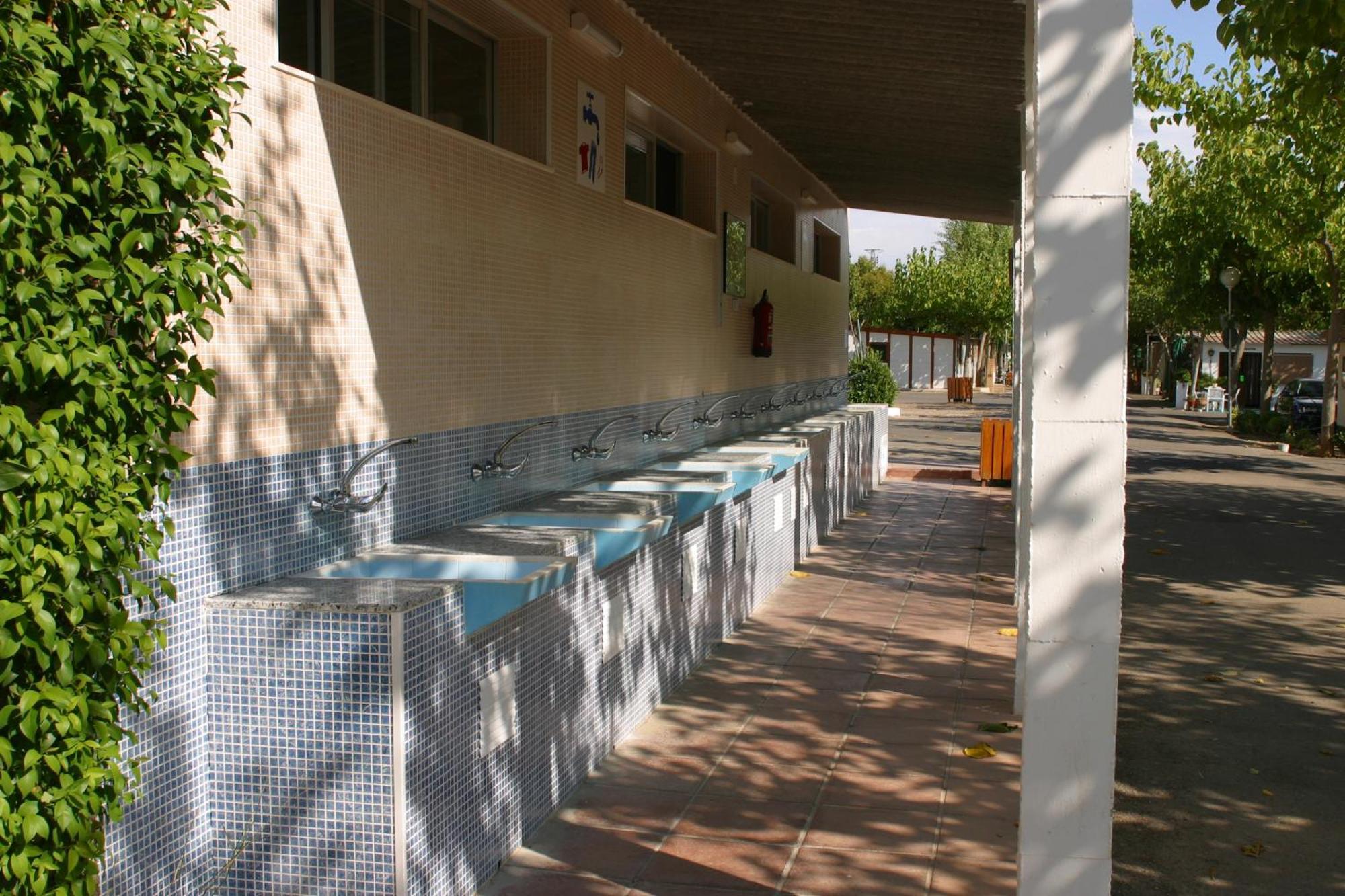 Camping Carlos III La Carlota Exterior foto